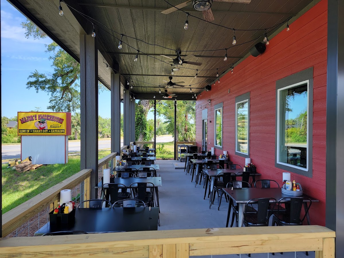 Major's Smokehouse
